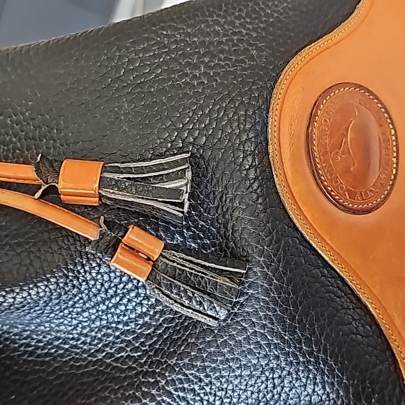 Vintage Dooney& Bourke Purse - Picture 7 of 8